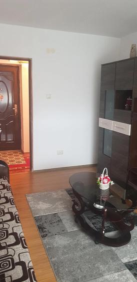 Vand apartament cu 4 camere - 2