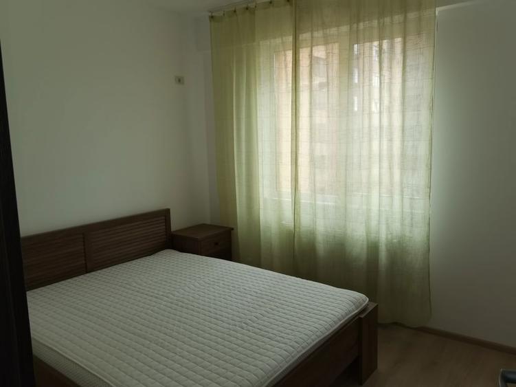 Inchiriez apartament 2 camere in Militari Residence - 2