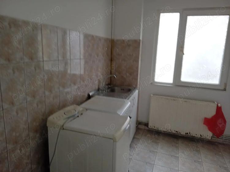 Inchiriez apartament o camera - 2