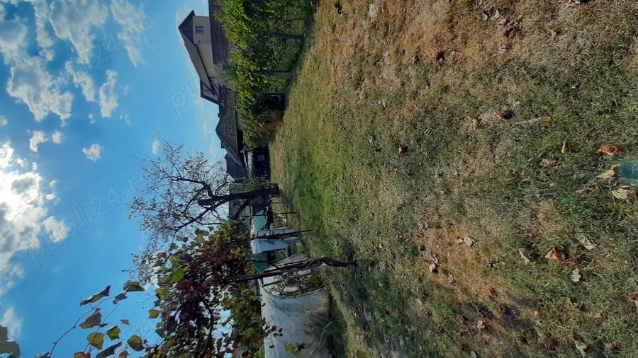 De vanzare casa, curte ?i gradina in Ora?tie - 1
