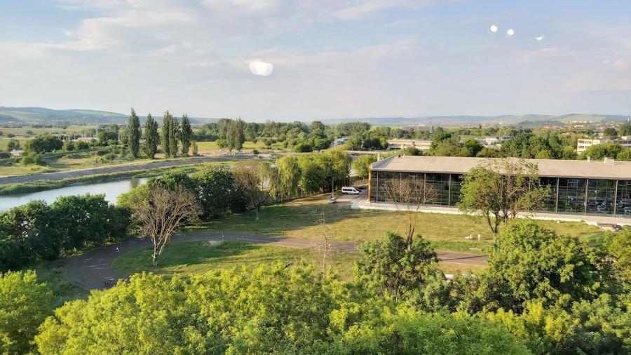 INCHIRIEZ apartament 1 CAMERA 250 E - 3