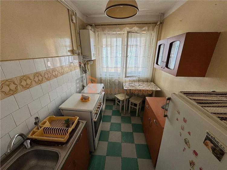 Apartament 3 camere confort 1 decomandat  Zona Spiru Haret - 6