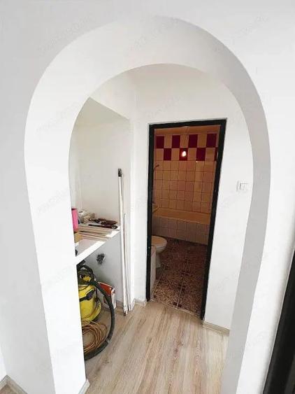 APARTAMENT 3 CAMERE RENOVAT, FINISAT, LIBER PENTRU MUTAT - 3