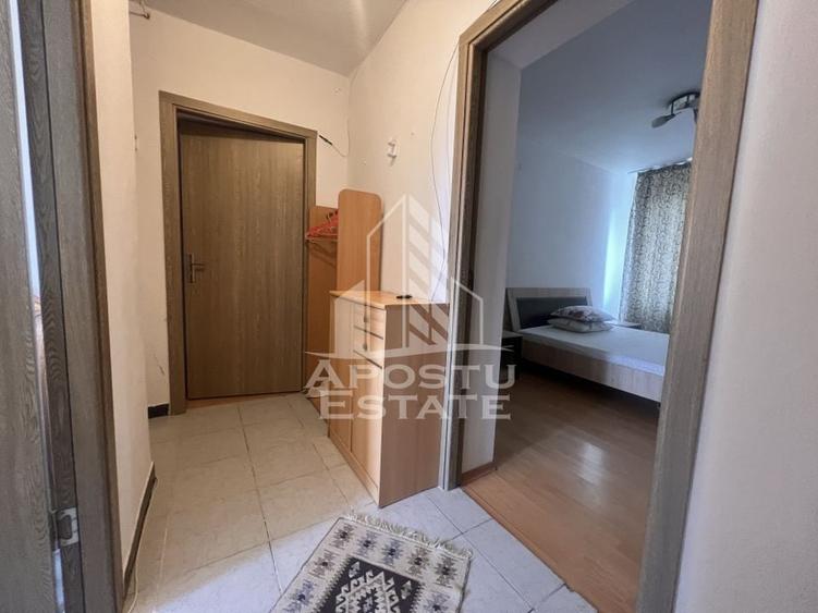Apartament cu 2 camere, central - 4