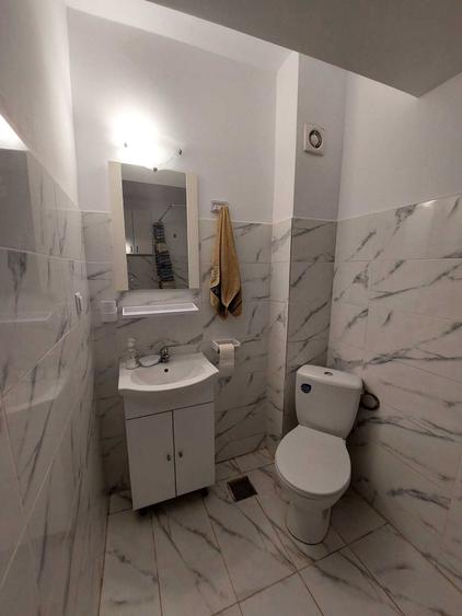 Garsonieră decomandată în Cug