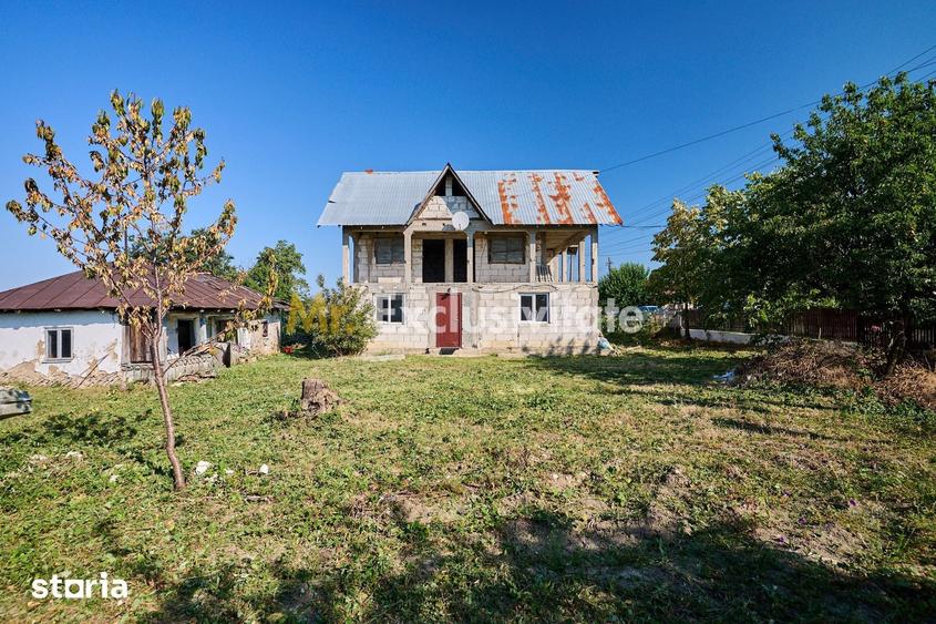 Casă cu 4 camere cu Teren 3105 Mp în Uda