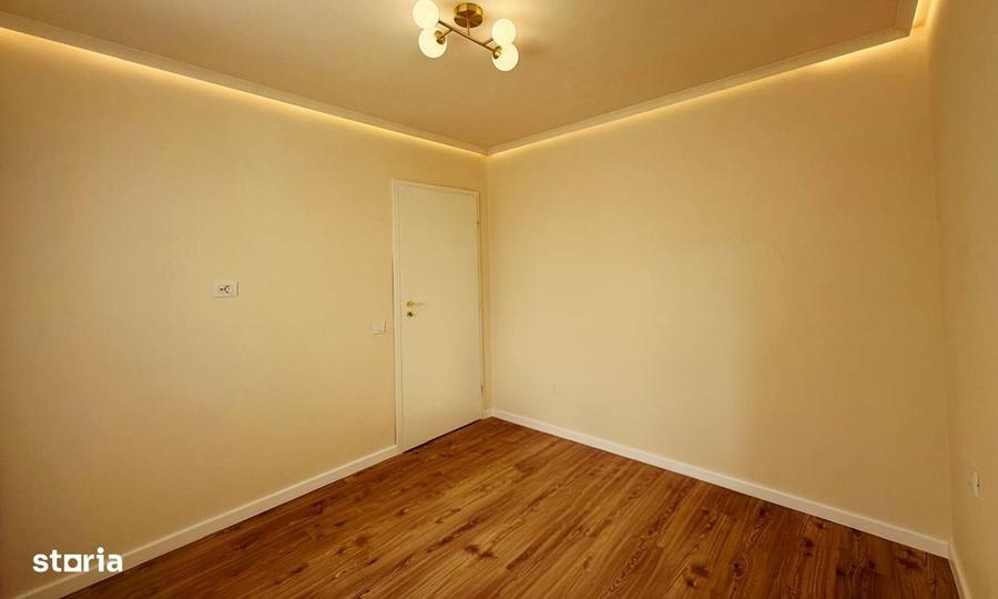 Apartament cu 3 camere decomandat în Drumul Taberei