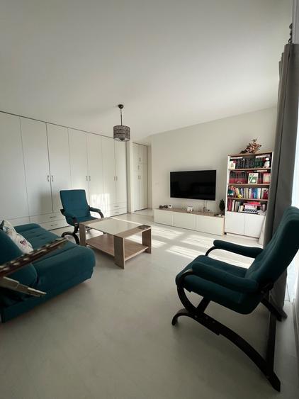 Apartament cu 2 camere în Girocului