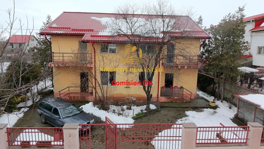 Duplex cu 4 camere cu Canalizare în Pasărea
