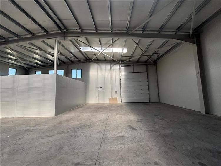 Spațiu industrial, de 600 mp, în Chiajna