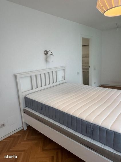 Apartament cu 6 camere în Victoriei