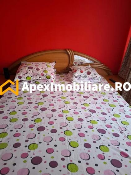 Apartament cu 2 camere decomandat în 1 Mai