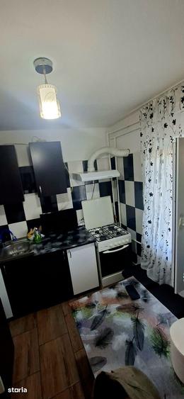 2 camere Eremia , Decomandat / Centrala , Amplasament DEOSEBIT - 12