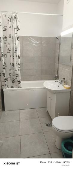 Apartament cu 2 camere decomandat în Olteni