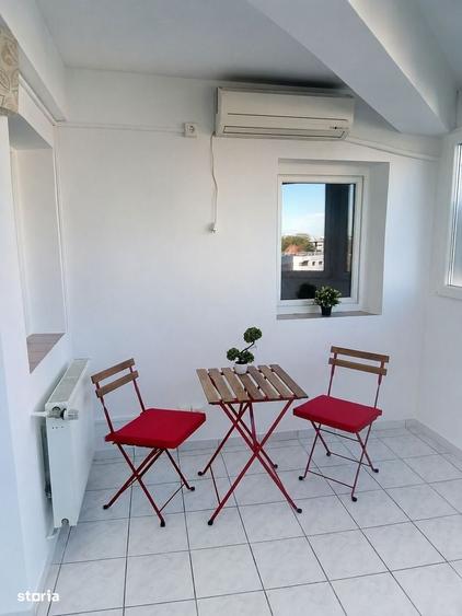 Apartament cu 4 camere decomandat în Kiseleff
