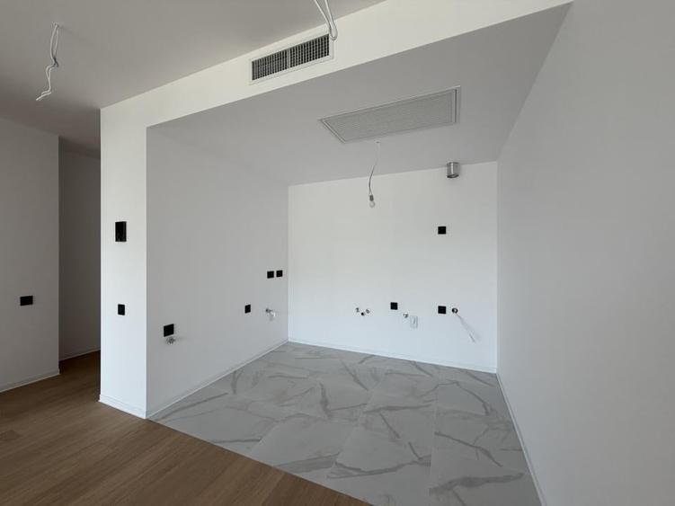 Apartament cu 2 camere decomandat în Floreasca