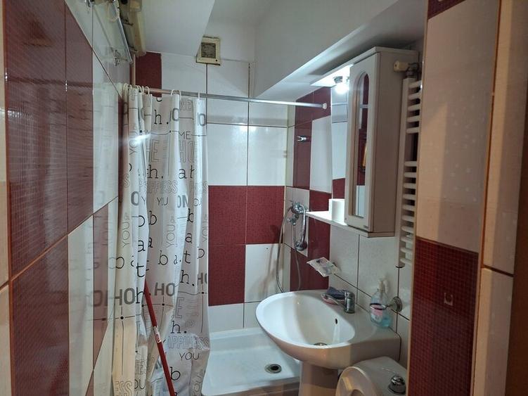 2 camere Bd Basarabia  - 4