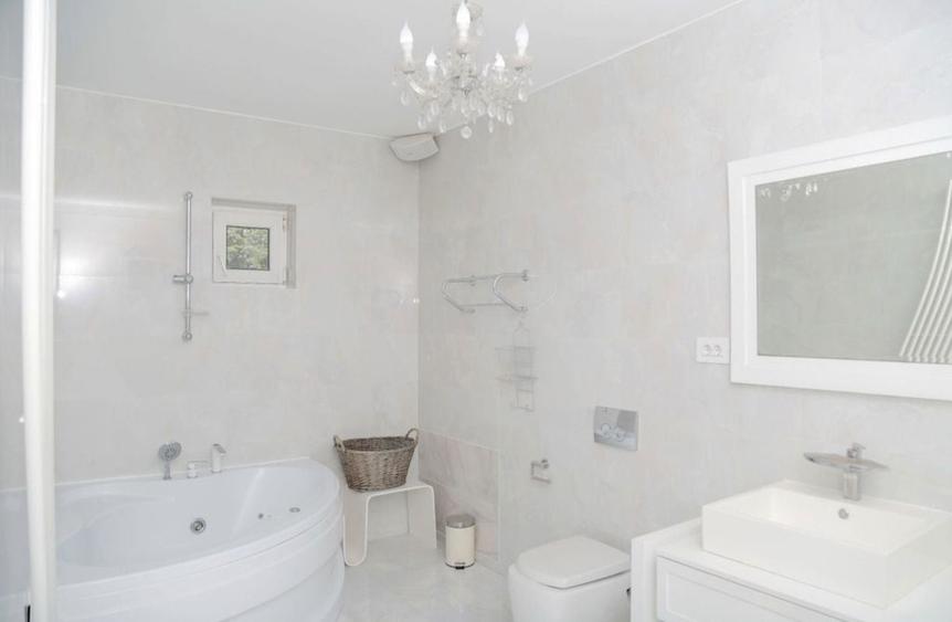 Casa exclusiva P + 1 strada Agriculturii Buzau design modern - 6