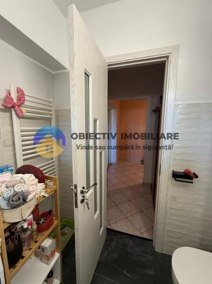 Garsoniera spatioasa de vanzare – 67,76 mp – Zona 1 Mai - 11