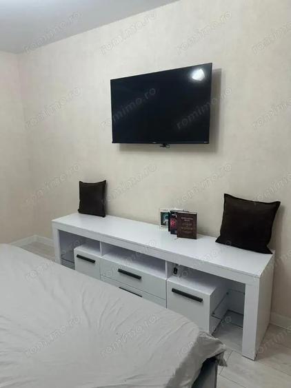 Apartament cu doua camere in zona Berceni - 8