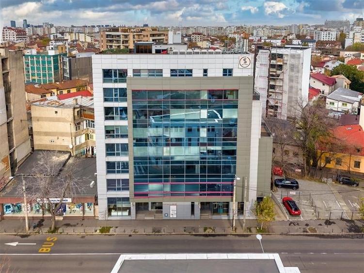 Dacia | 1 km Piata Romana | spatiu ready to move in - 1