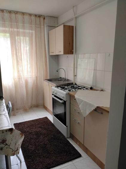 Vand apartament 2 camere zona Sud cu vedere la Bulevard - 3
