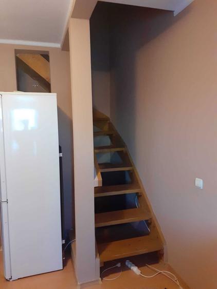 Apartament mansarda cu scara interioara - 4