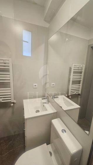 Apartament 2 camere &icirc;n zona str. Paris - 10