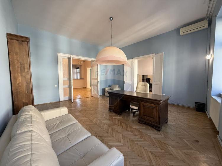 Spatiu elegant de birouri in cladire istorica - Ultracentral - 1