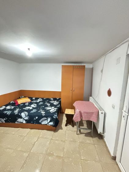 Inchiriez garsoniera - 3