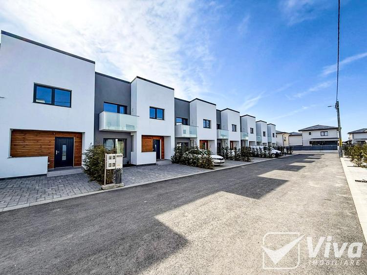 Case insiruite finalizate, arhitectura moderna, la asfalt, Valea Lupului - 1