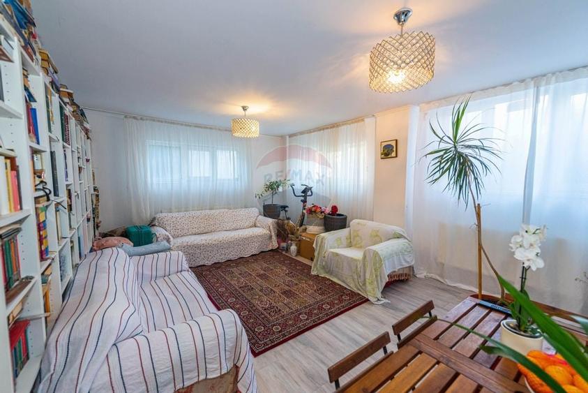 Apartament deosebit 3 camere, decomandat, vanzare, 100mp curte proprie - 3