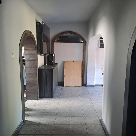 BRASADAS vinde prin REPREZENTARE EXCLUSIVA casa 8 cam 450mp. - 2