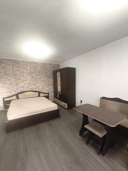 Piața Sudului / Berceni – Studio - 380 EUR - 1
