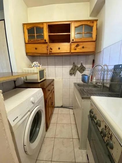 Garsoniera, etajul 6/10, zona Podu Ros - 5