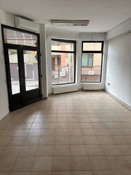 Spatiu de inchiriat in centrul Turzii - 1