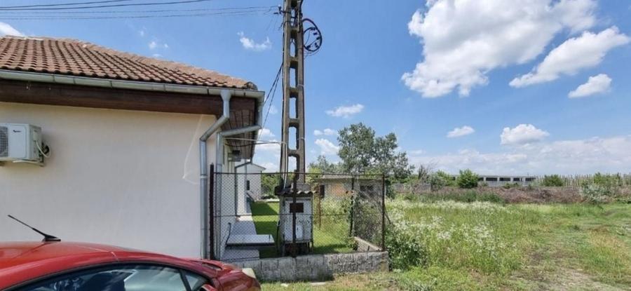 Teren intravilan Peris 6700mp pretabil parc stocare energie, baterii stocare energie - 3