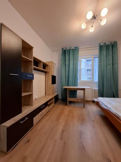 Cameră cămin, mobilată și utilată, baie proprie - 8