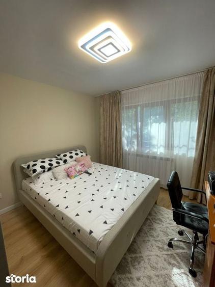 Apartament lux , mobilat ,3 camere, 70 mp utili, zona scoala 32 Craiov - 10