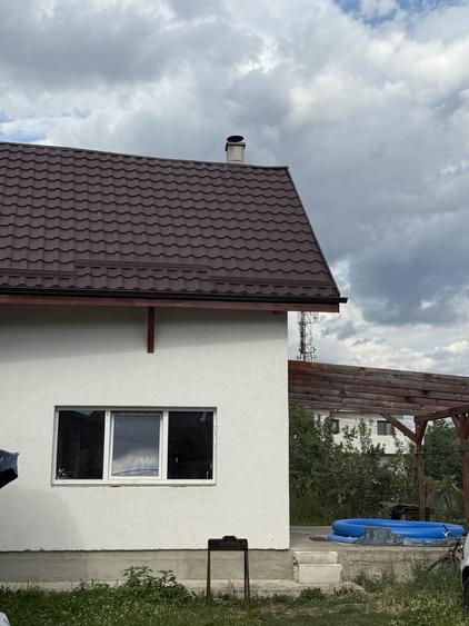 Casă individuală cu 4 camere cu Canalizare în Sânnicoară