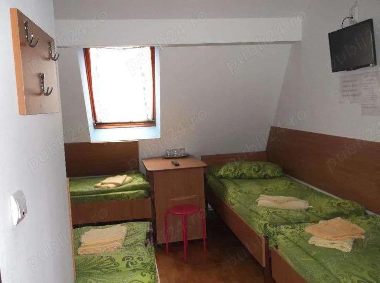 cazare- de la 32 lei pers noapte- - 8