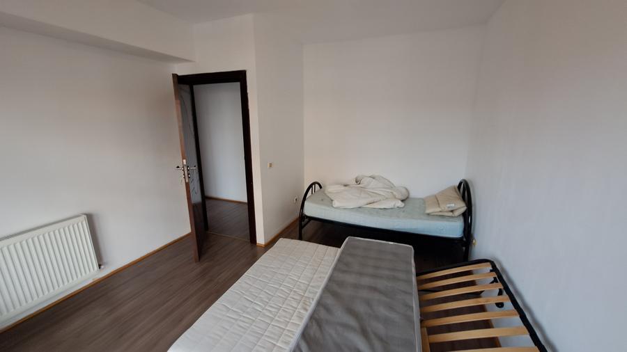 APARTAMENT 3 CAMERE - SUPRAFATA GENEROASA - 24