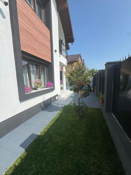 Individuala - 4 Camere - Mobilata si Utilata - LUX - 4