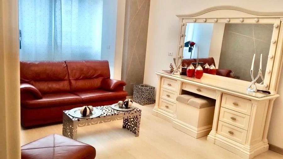 Magheru,et.1/9,DECOMANDAT,Amenajat,PRIMA INCHIRIERE,mobilat utilat,complet - 12