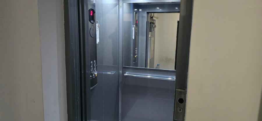 Exclusivitate-Tomis Plus,apartament 3 camere, et.3/5, lift, mobilat-utilat,boxa - 22