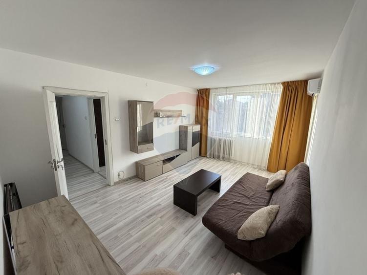 Apartament cu 2 camere de vânzare în zona Titan - 1