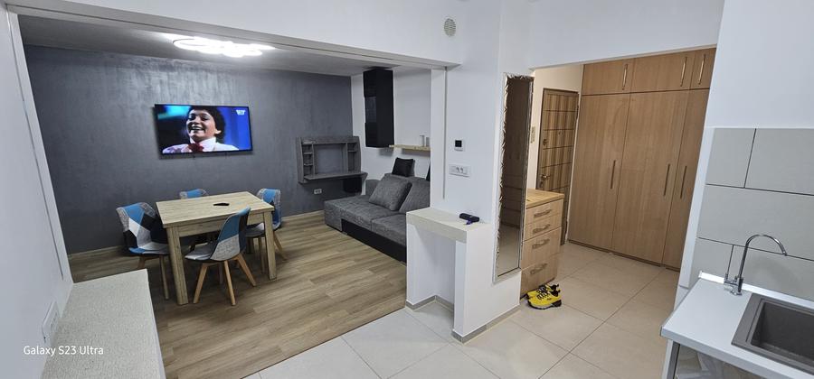 3 CAMERE - TOMIS III - 1