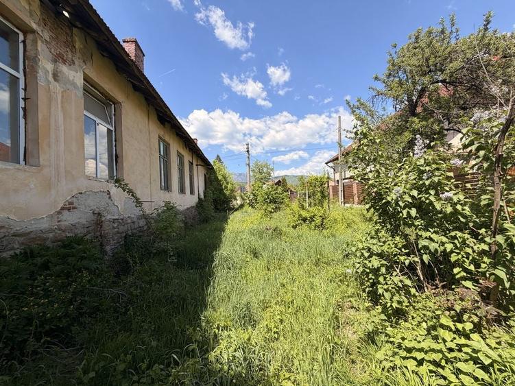 Casa de Vanzare si teren Jiblea Veche - 2