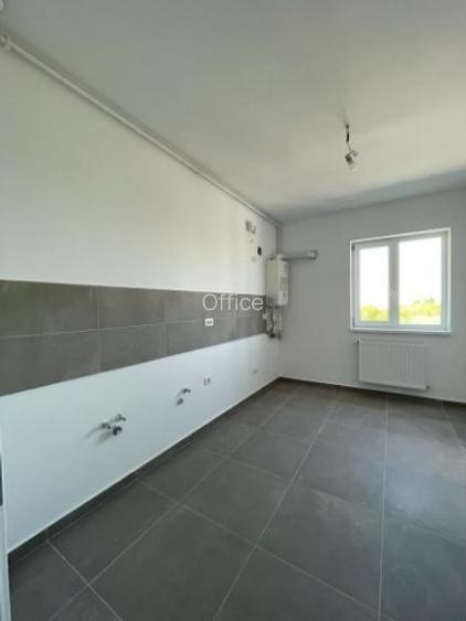 Apartament 3 camere complet finisat, metrou Pacii