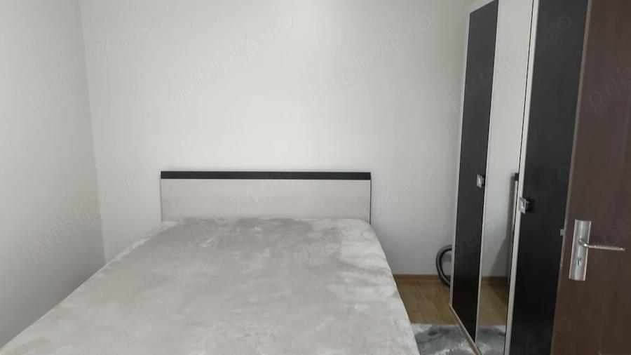 Proprietar Vand Apartament 3 Camere - 6